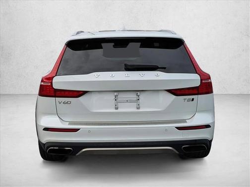 2020 Volvo V60 Cross Country T5