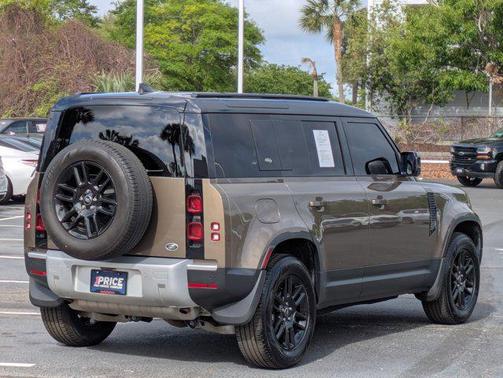 2022 Land Rover Defender 110 S