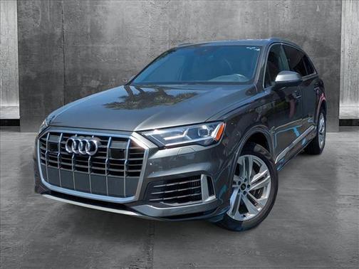 2021 Audi Q7 55 Premium Plus