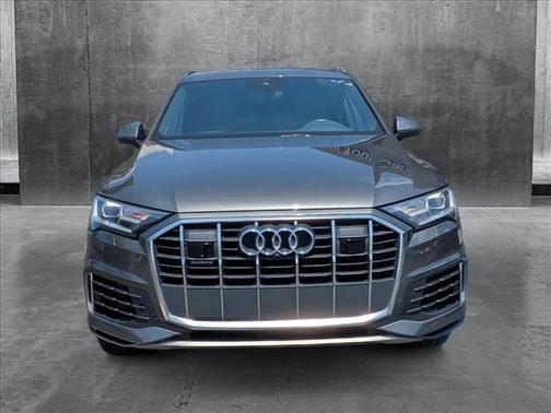 2021 Audi Q7 55 Premium Plus