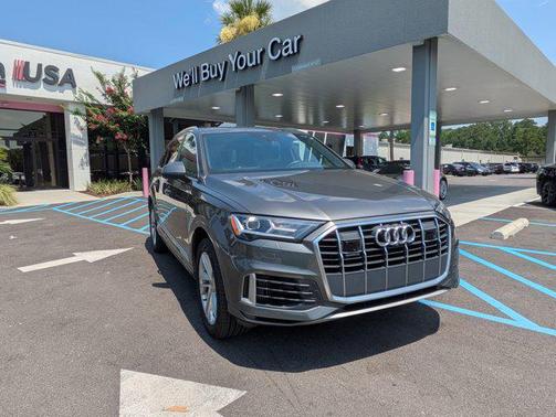 2021 Audi Q7 55 Premium Plus