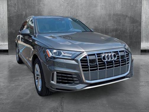 2021 Audi Q7 55 Premium Plus