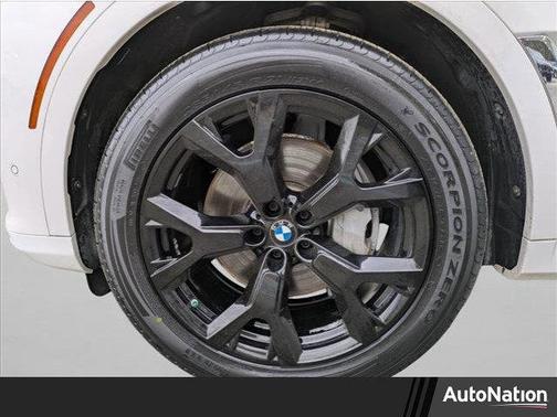 Alpine White 2019 BMW X7 xDrive40i