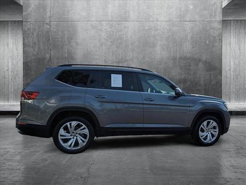 2022 Volkswagen Atlas 3.6L SE w/Technology