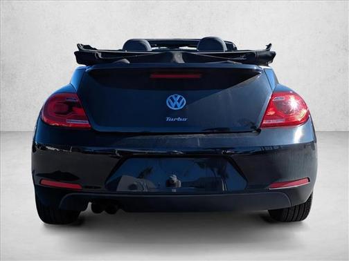 2016 Volkswagen Beetle 1.8T S