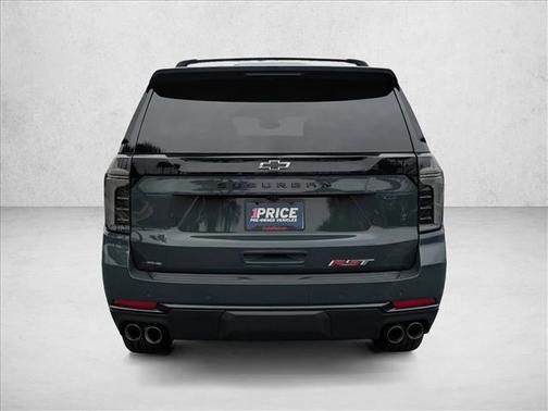 2025 Chevrolet Suburban RST