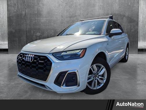 2024 Audi Q5 45 S line Premium