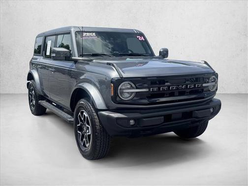 Carbonized Gray Metallic 2024 Ford Bronco Outer Banks