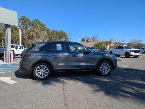 2021 Porsche Cayenne Cayenne