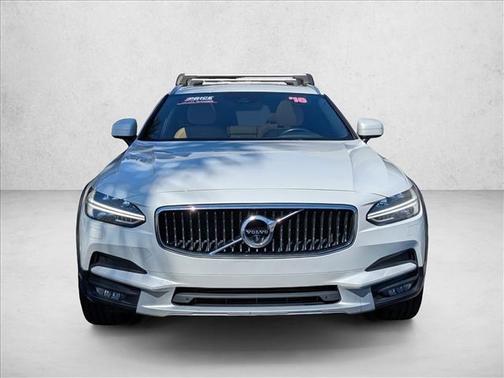 2018 Volvo V90 Cross Country T5
