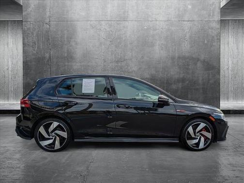2024 Volkswagen Golf GTI 2.0T S DSG