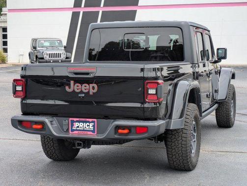 Black Clearcoat 2022 Jeep Gladiator Mojave 4x4