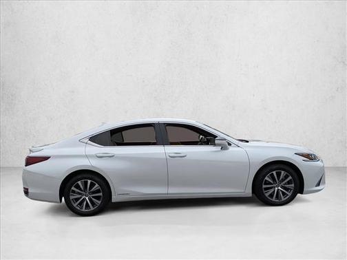 2021 Lexus ES 300h Base