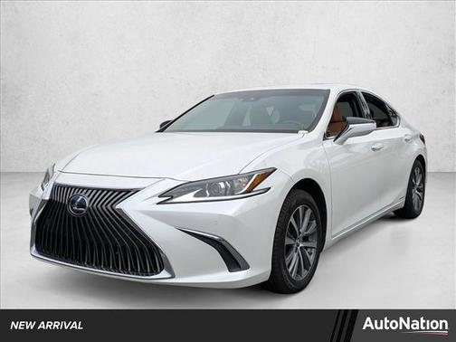 2021 Lexus ES 300h Base