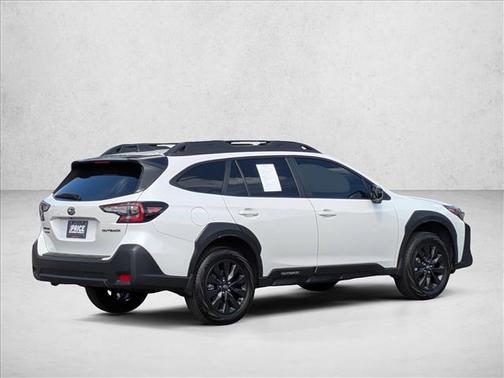 Crystal White Pearl 2025 Subaru Outback Onyx Edition