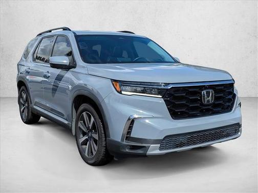 2023 Honda Pilot AWD Elite
