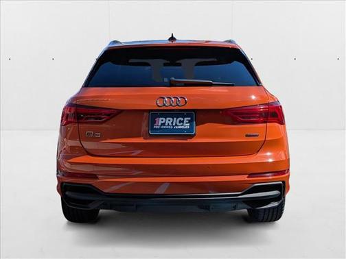 2024 Audi Q3 Premium 45 TFSI S line quattro Tiptronic
