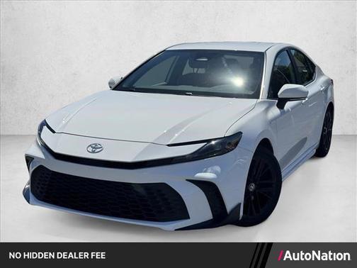 Ice Cap 2025 Toyota Camry SE