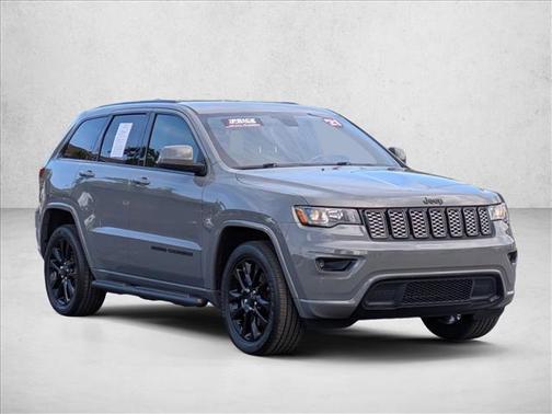 2021 Jeep Grand Cherokee Laredo