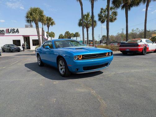 2019 Dodge Challenger SXT
