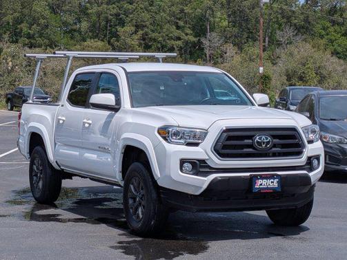 Ice Cap 2023 Toyota Tacoma SR5