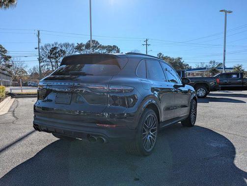 2021 Porsche Cayenne S