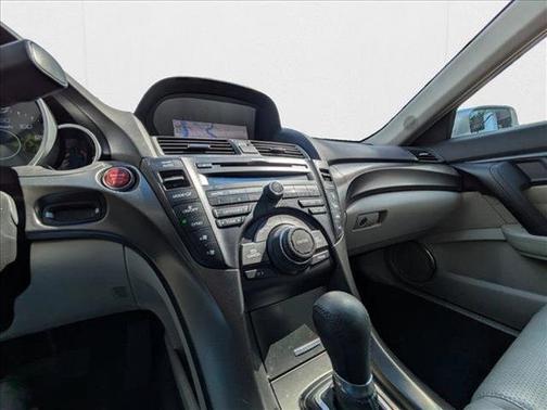 2013 Acura TL Technology