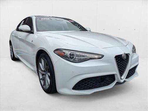 2022 Alfa Romeo Giulia Ti