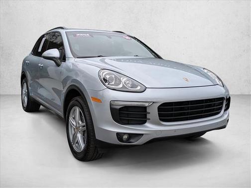 2016 Porsche Cayenne Cayenne