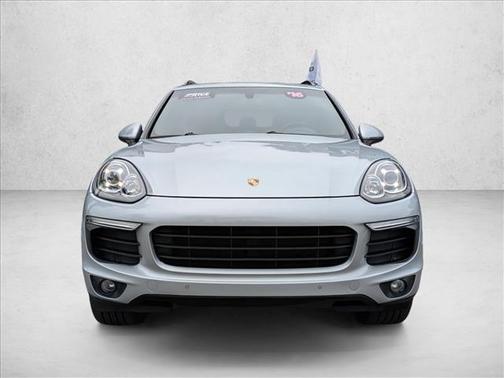 2016 Porsche Cayenne Cayenne