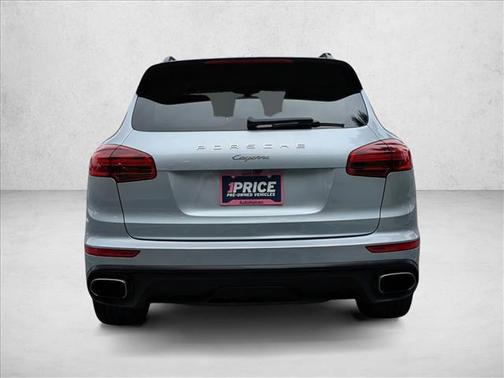 2016 Porsche Cayenne Cayenne