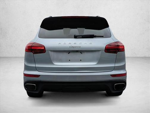 2016 Porsche Cayenne Cayenne
