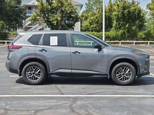 Gun Metallic 2021 Nissan Rogue S