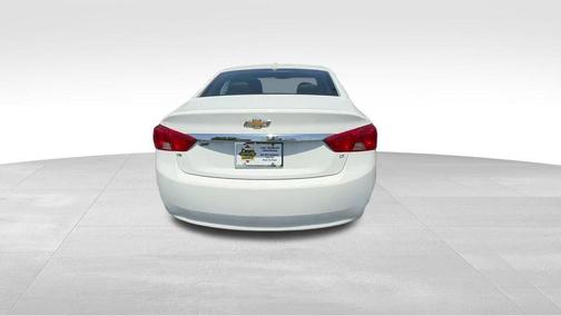 White 2018 Chevrolet Impala 1LT