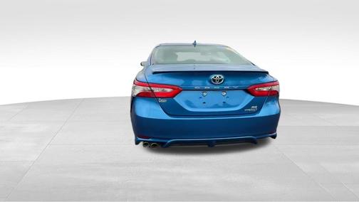 2018 Toyota Camry Hybrid SE