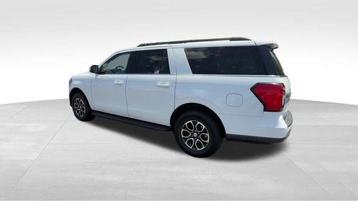 White 2024 Ford Expedition Max XLT