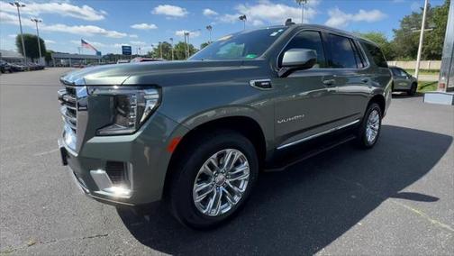 2023 GMC Yukon SLT