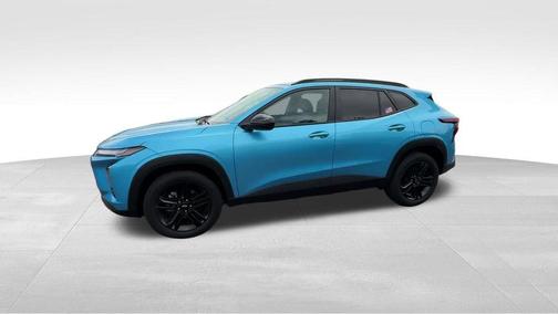 Blue 2025 Chevrolet Trax FWD ACTIV