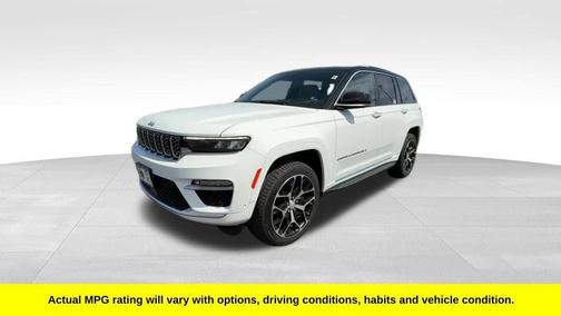 2022 Jeep Grand Cherokee Summit