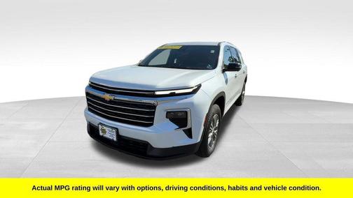 White 2026 Chevrolet Traverse LT