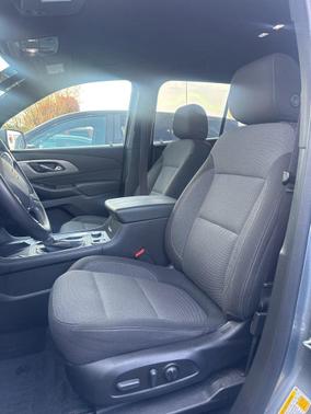 Gray 2023 Chevrolet Traverse LT Cloth