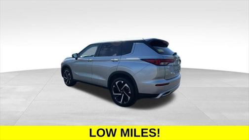 2023 Mitsubishi Outlander SE 2.5 S-AWC