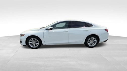 White 2020 Chevrolet Malibu FWD LT