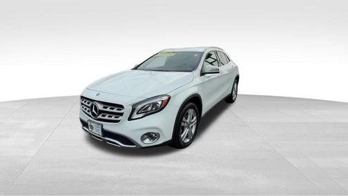 White 2020 Mercedes-Benz GLA 250 4MATIC