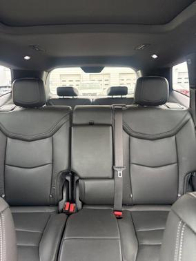 Black 2020 Cadillac XT6 Premium Luxury FWD