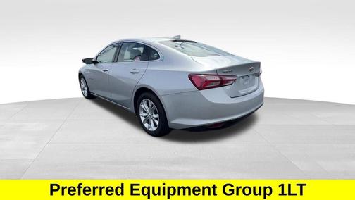 2022 Chevrolet Malibu FWD LT