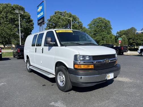 2022 Chevrolet Express 2500 RWD 2500 Regular Wheelbase WT