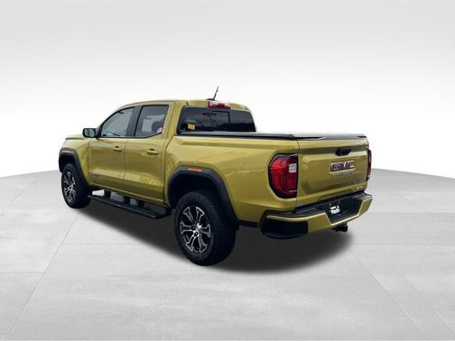2023 GMC Canyon AT4