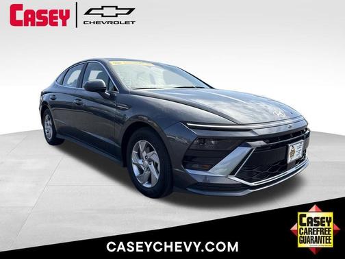 2025 Hyundai SONATA SE