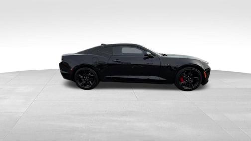 2021 Chevrolet Camaro RWD Coupe LT1